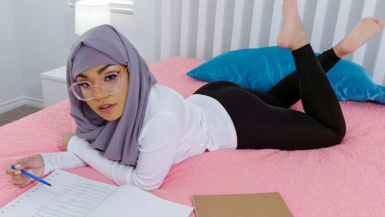 Hijab Hookup Summer Col