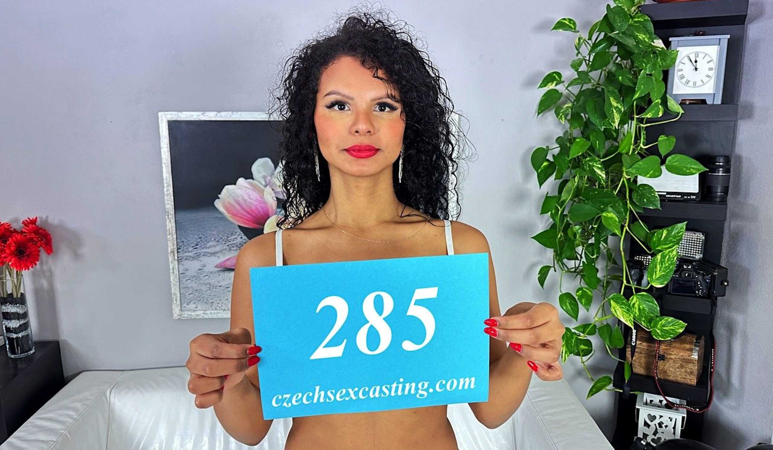 Czech Sex Casting Bella