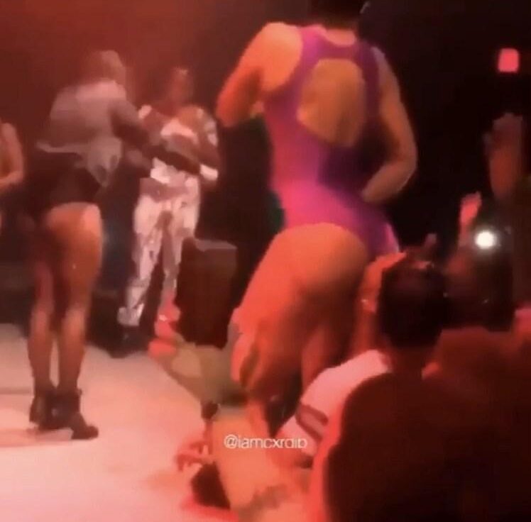 Cardi B Ass To Fan Face Video Leaked Locddu E1681572876354